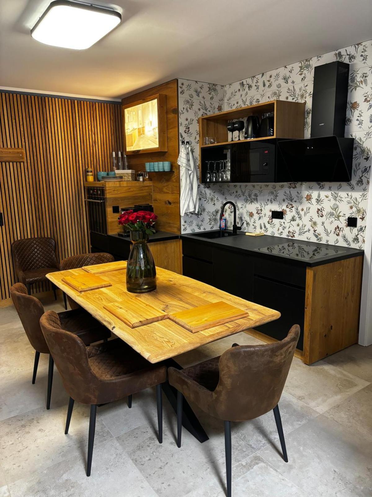 Huebner Apartments Ερφούρτη Εξωτερικό φωτογραφία
